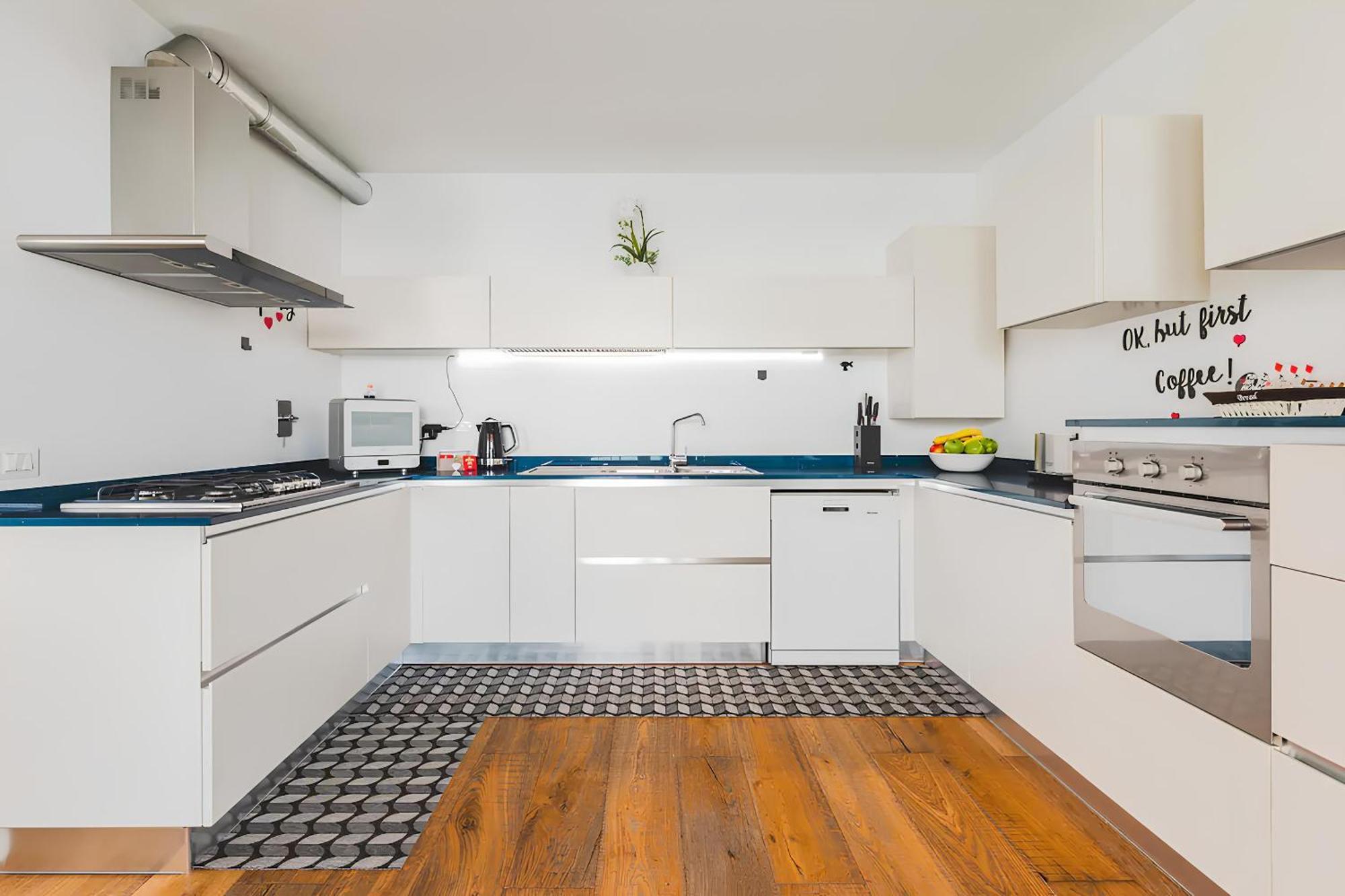 Attico Riva Mare Apartment มูเจีย ภายนอก รูปภาพ