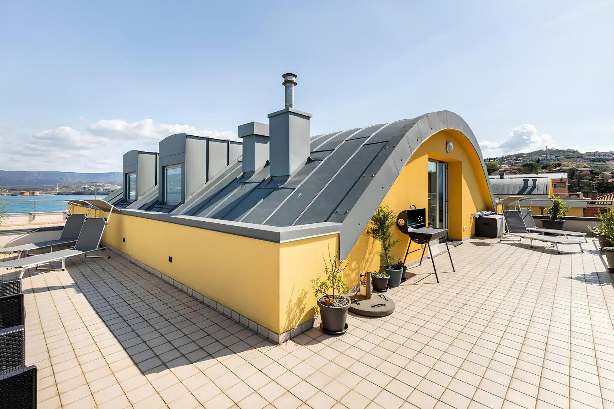 Attico Riva Mare Apartment มูเจีย ภายนอก รูปภาพ