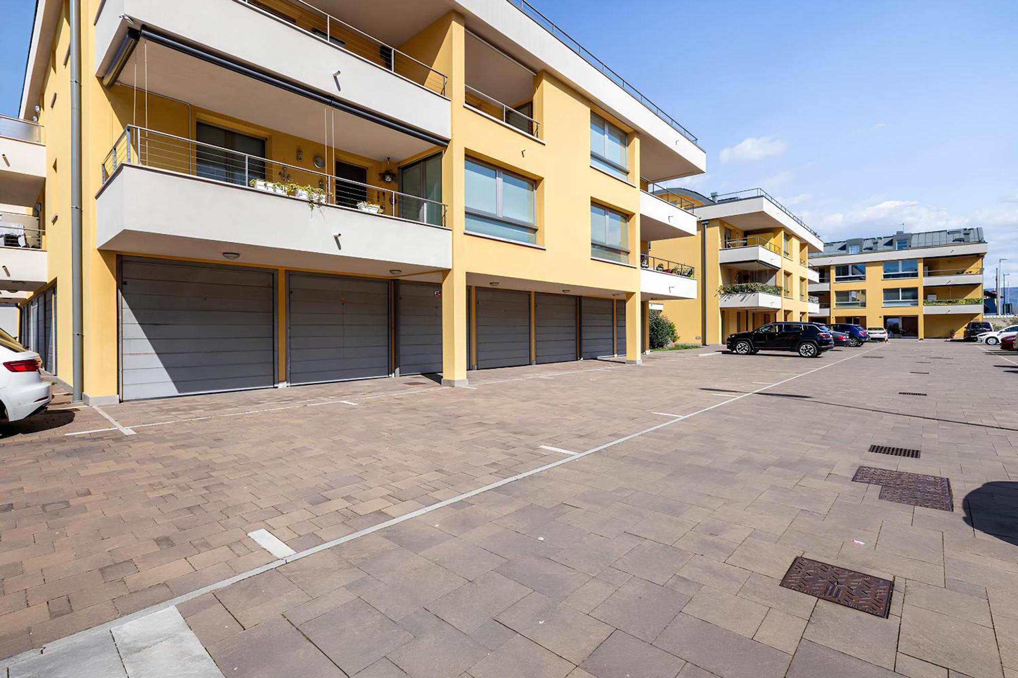 Attico Riva Mare Apartment มูเจีย ภายนอก รูปภาพ